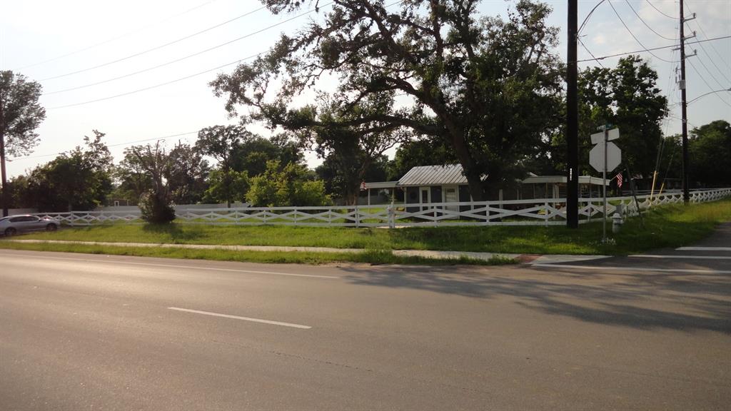 33014 W Front Street, Fulshear, Texas image 8