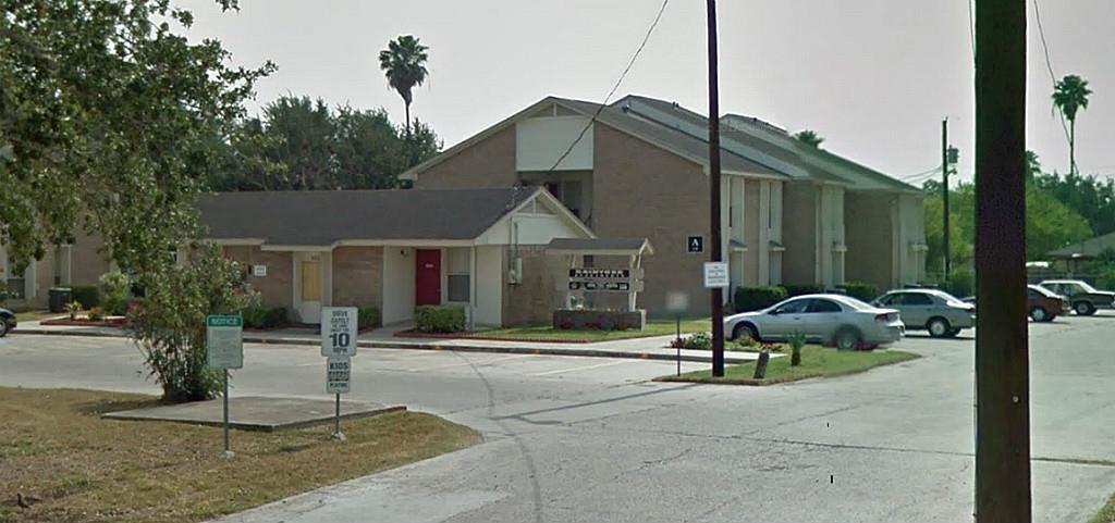 650 Raintree Path