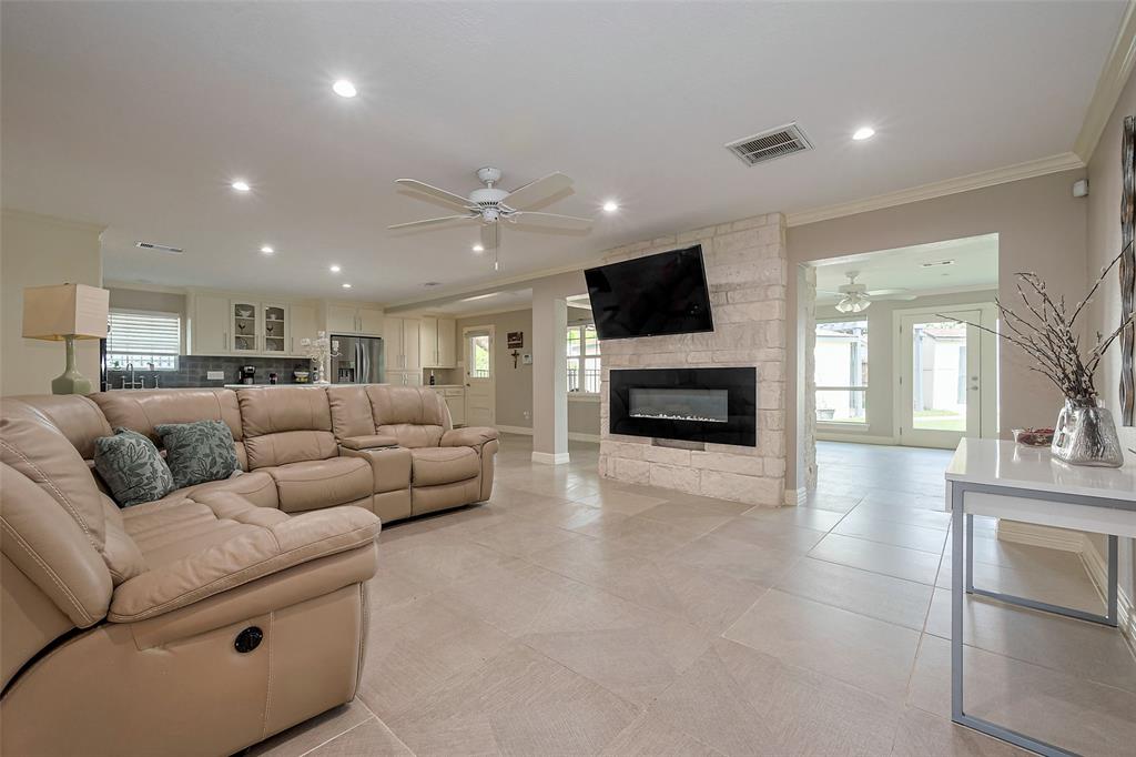 6014 Beaudry Drive, Houston, Texas image 11
