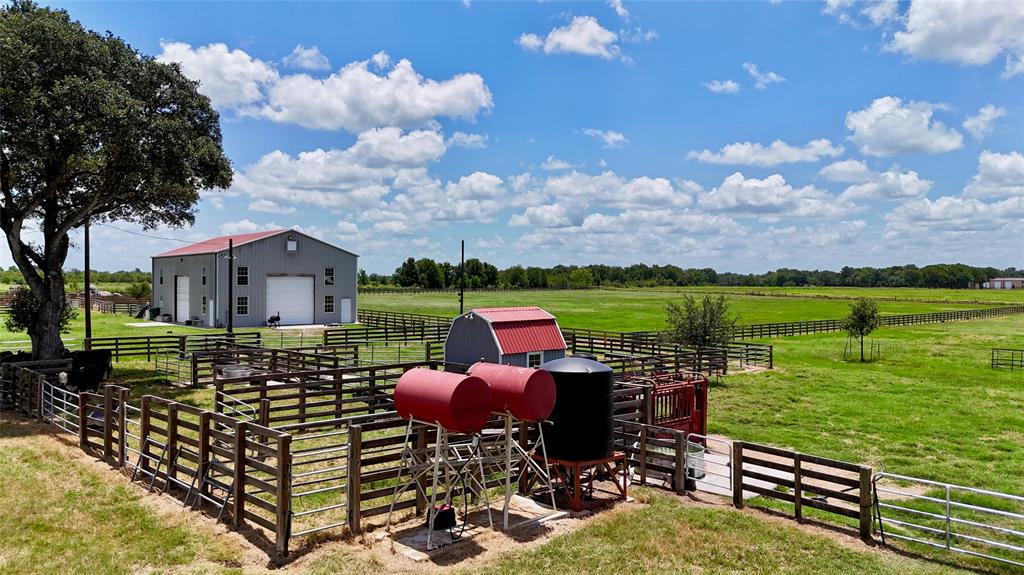 66 County Road 77d, Schulenburg, Texas image 31