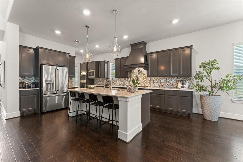 22 Mayapple Blossom Place, Tomball, Texas image 6
