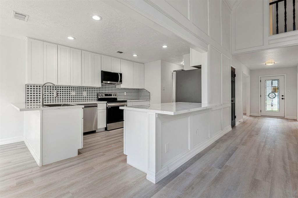 3506 Valley Haven Drive, Houston, Texas image 17