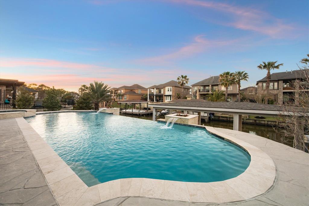 2014 Ketch Court, Seabrook, Texas image 2