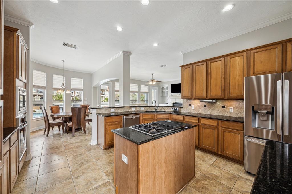 2014 Ketch Court, Seabrook, Texas image 18