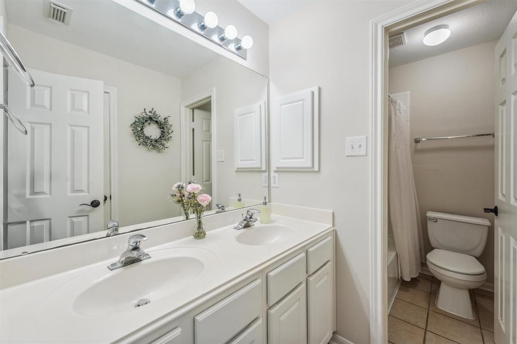 11727 Short Trail Lane, Tomball, Texas image 20