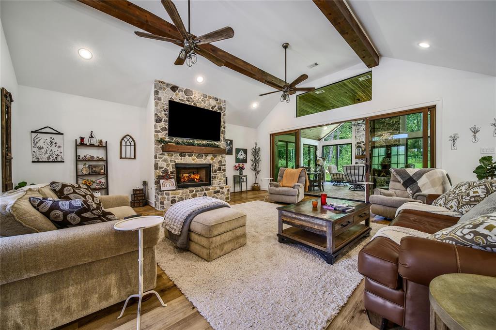 151 Alamo Drive, Huntsville, Texas image 8
