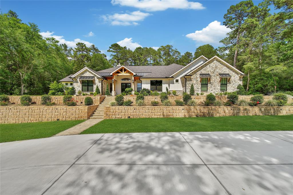 151 Alamo Drive, Huntsville, Texas image 1