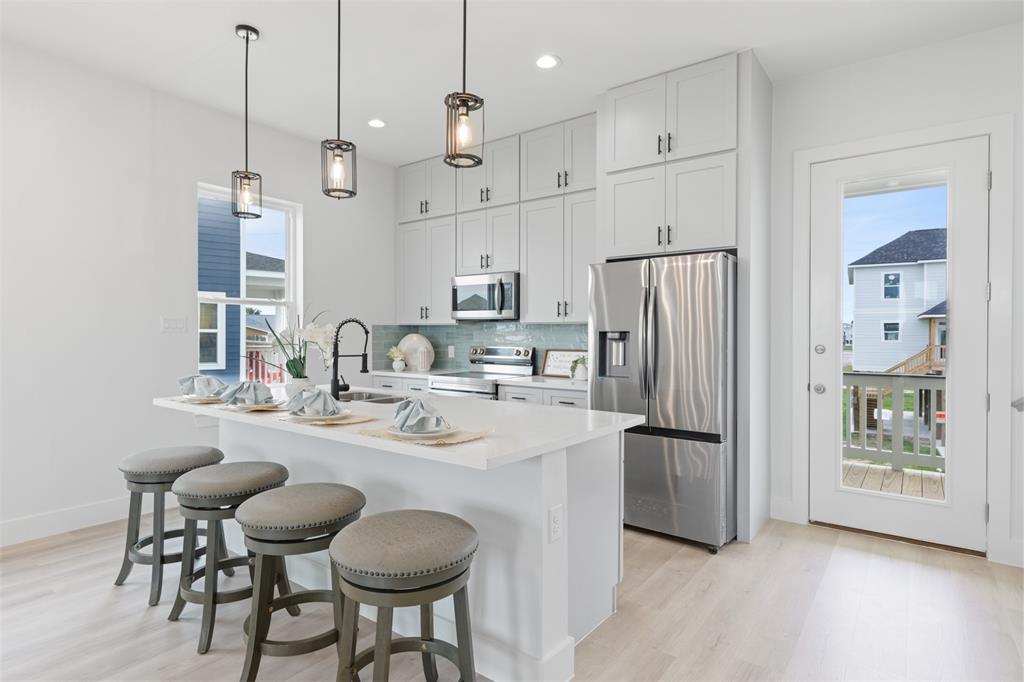 25206 Sausalito Drive