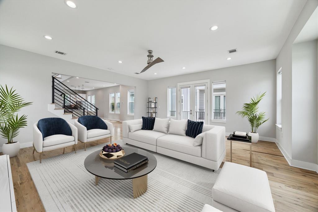 919 W 16th Street C