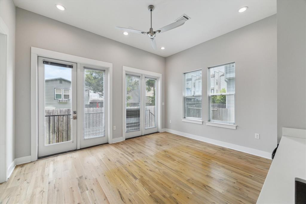 919 W 16th Street C