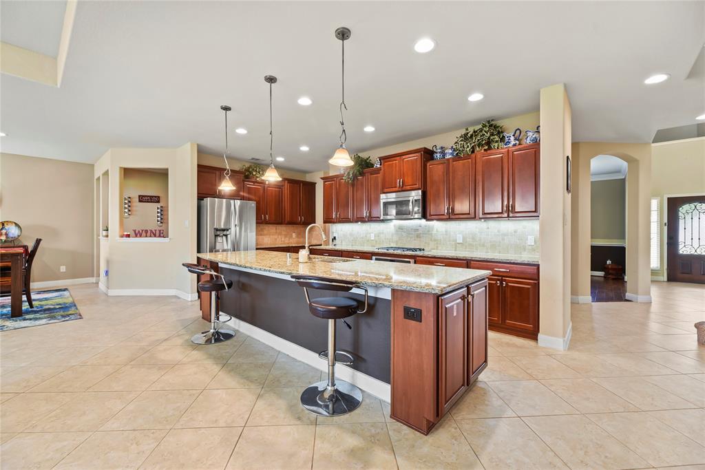 26020 Bassfield Lane, Katy, Texas image 7
