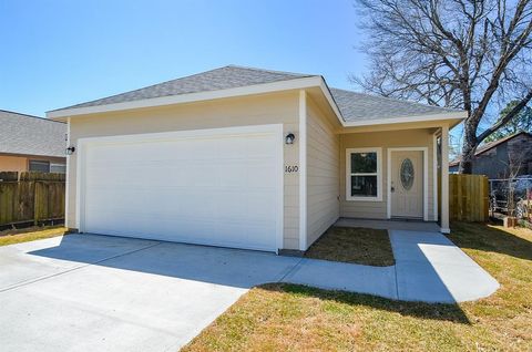 A home in Rosenberg