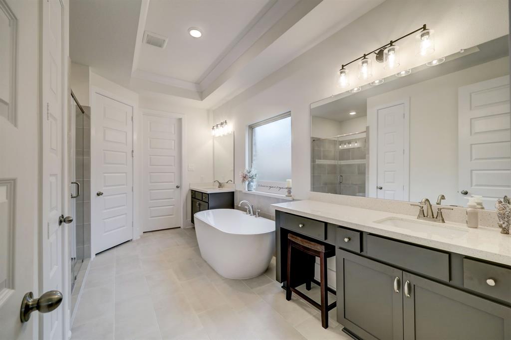 12531 Tullich Run Drive, Humble, Texas image 12