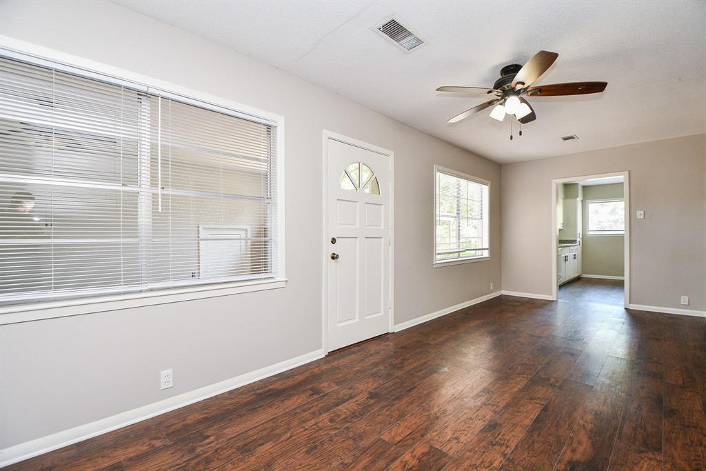 1225 Kirsten Street, Galveston, Texas image 8