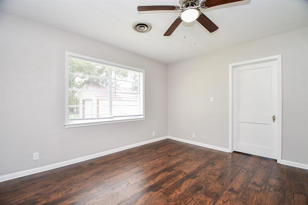 1225 Kirsten Street, Galveston, Texas image 26