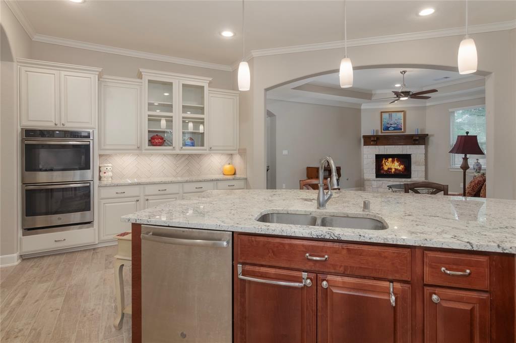 4044 Windsor Chase Drive, Spring, Texas image 15