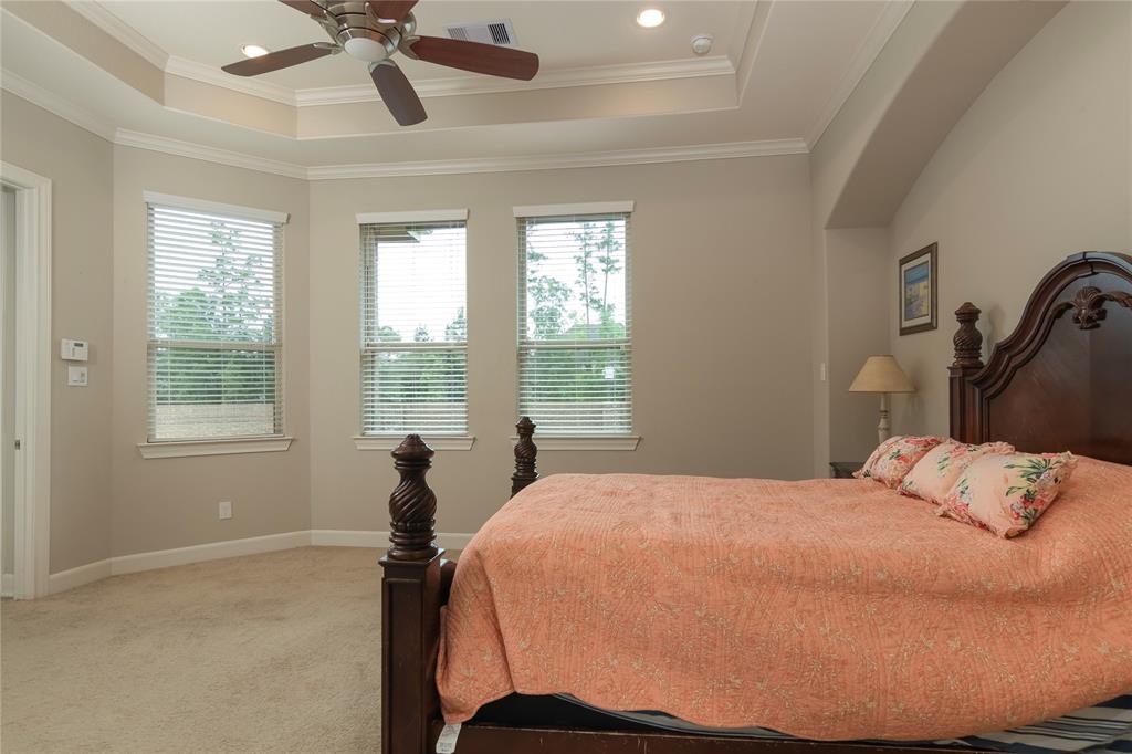 4044 Windsor Chase Drive, Spring, Texas image 28