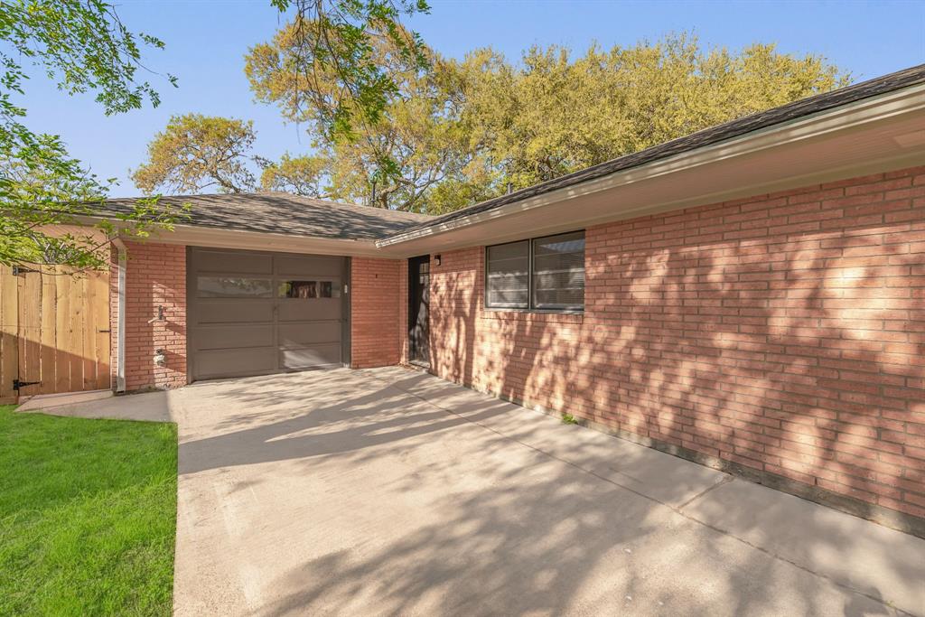 924 22nd Avenue, Texas City, Texas image 4