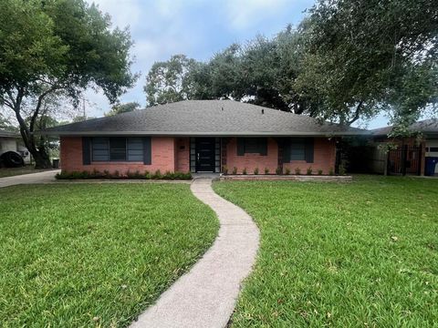 A home in Texas City