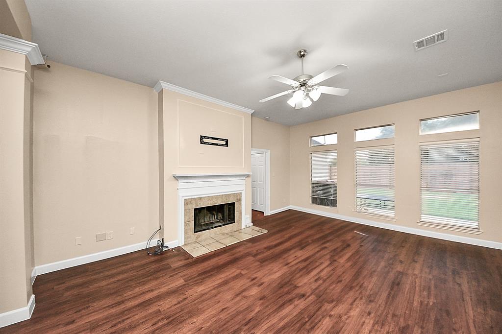 4807 Taylor Lake Court, Richmond, Texas image 7