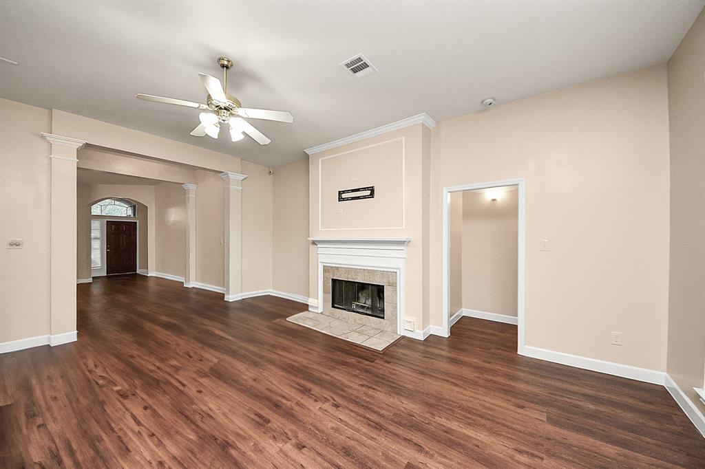 4807 Taylor Lake Court, Richmond, Texas image 9