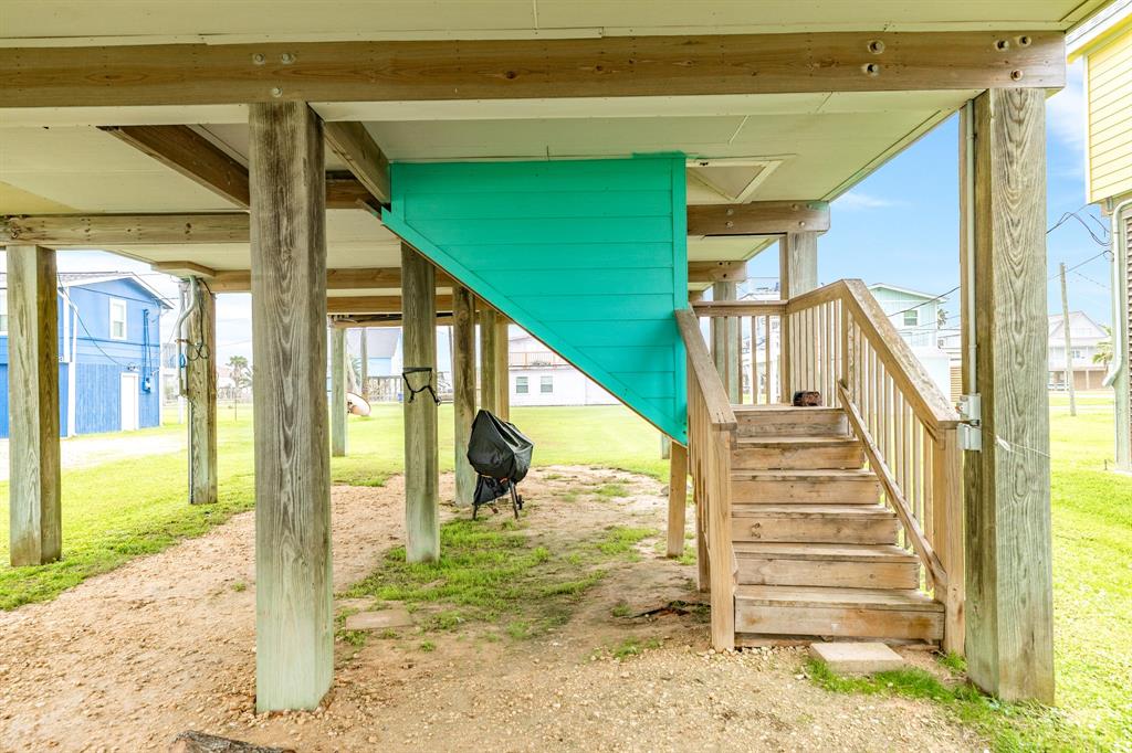 337 Thunder Road, Surfside Beach, Texas image 7
