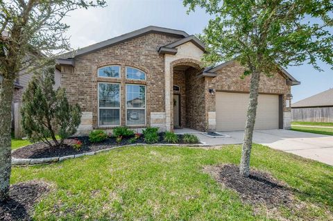 Single Family Residence in Katy TX 29019 Dryander Forest Court.jpg