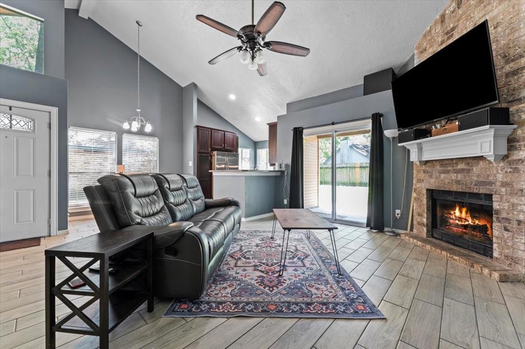 1914 Invermere Drive, Spring, Texas image 7