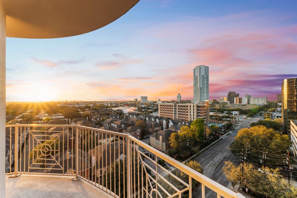 3505 Sage Road #1001, Houston, Texas image 27