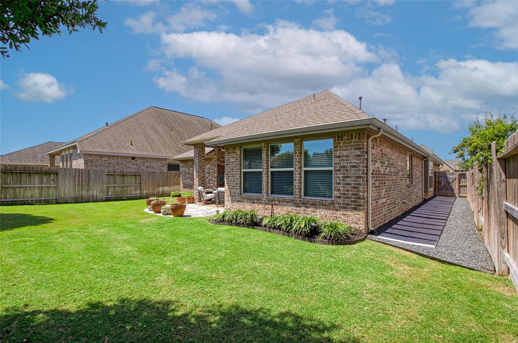 10519 Menelaws Trail, Richmond, Texas image 20