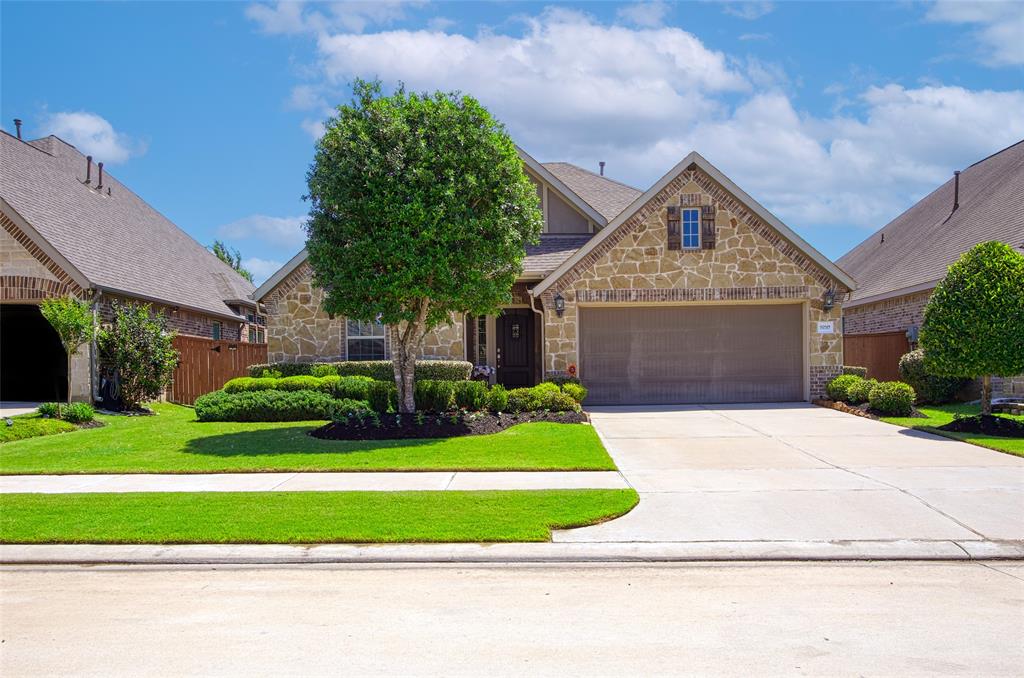 10519 Menelaws Trail, Richmond, Texas image 1