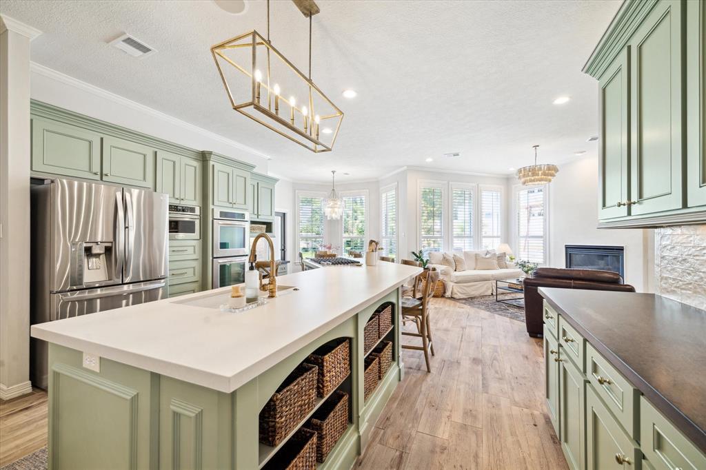 63 Wind Ridge Circle, The Woodlands, Texas image 14