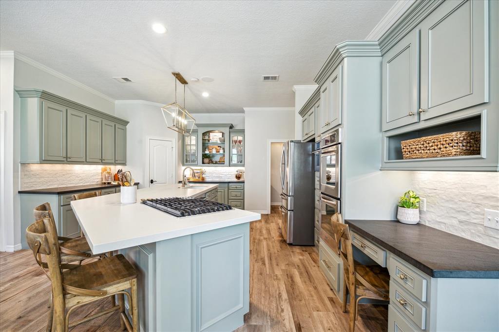 63 Wind Ridge Circle, The Woodlands, Texas image 12