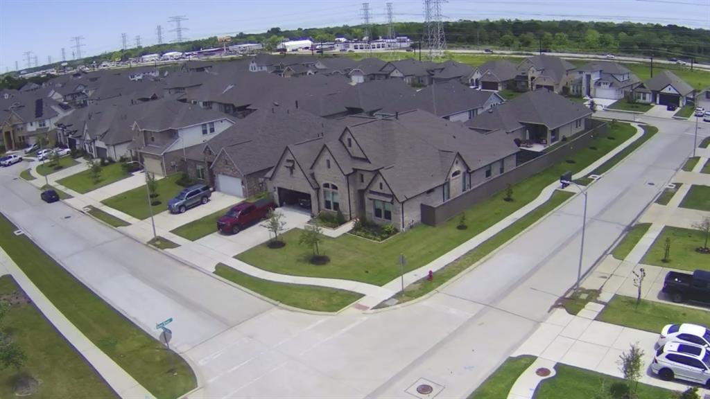 2729 Lakeside Shore Drive Dr, League City, Texas image 5