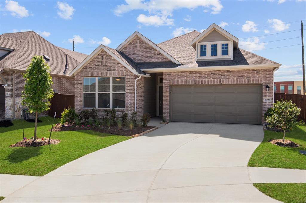 5906 Cottontail Lane