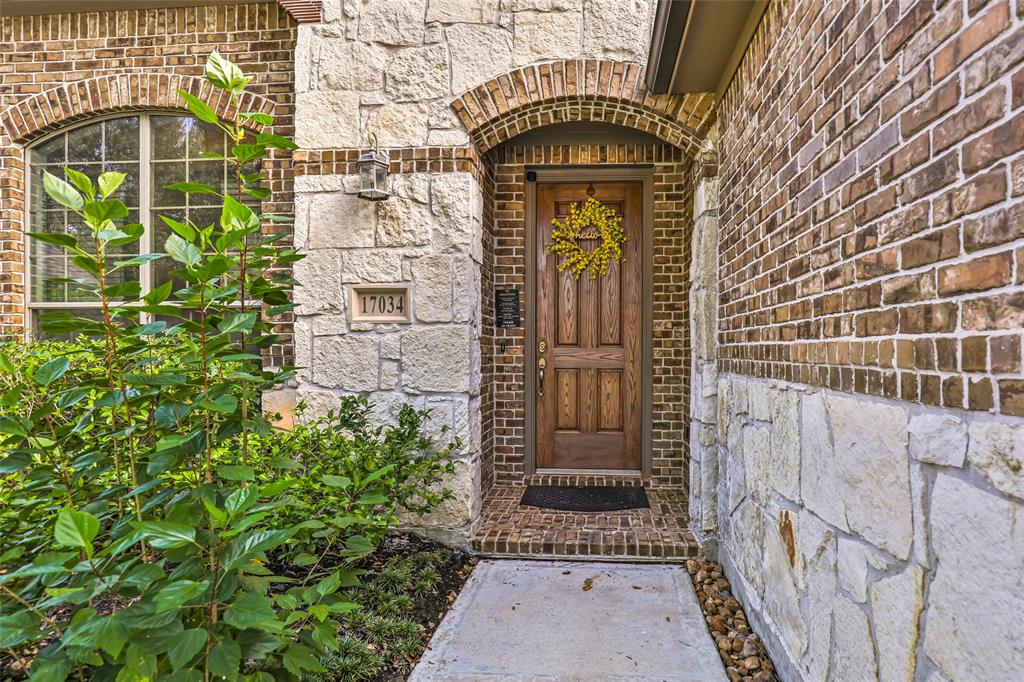 17034 Tallgrass Prairie Lane, Humble, Texas image 4