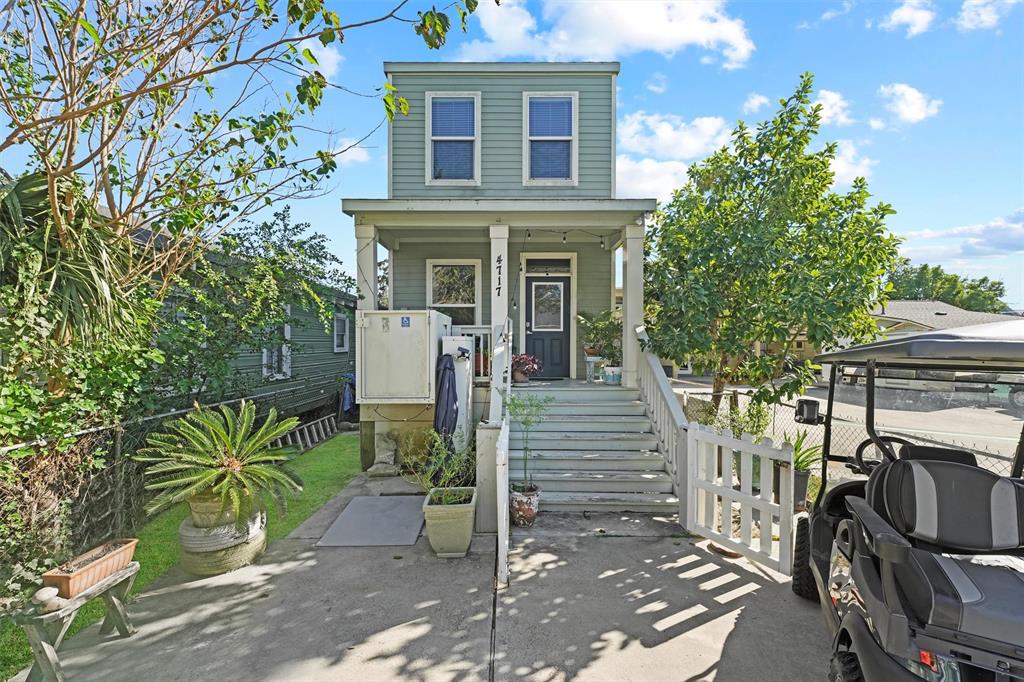 4717 Avenue Q, Galveston, Texas image 3