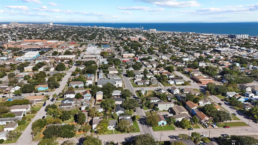4717 Avenue Q, Galveston, Texas image 21