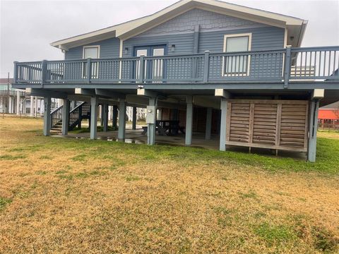 A home in Crystal Beach