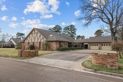 A home in Lufkin