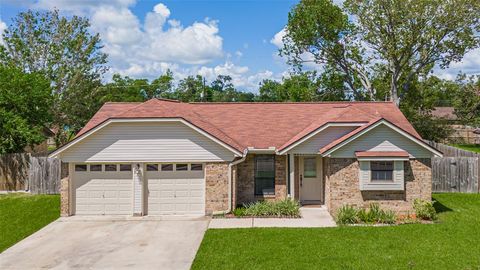 A home in Lake Jackson