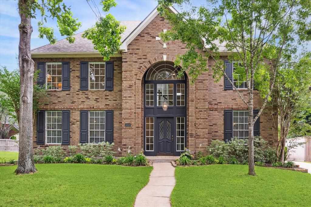 1318 N Gabriel River Circle, Sugar Land, Texas image 1