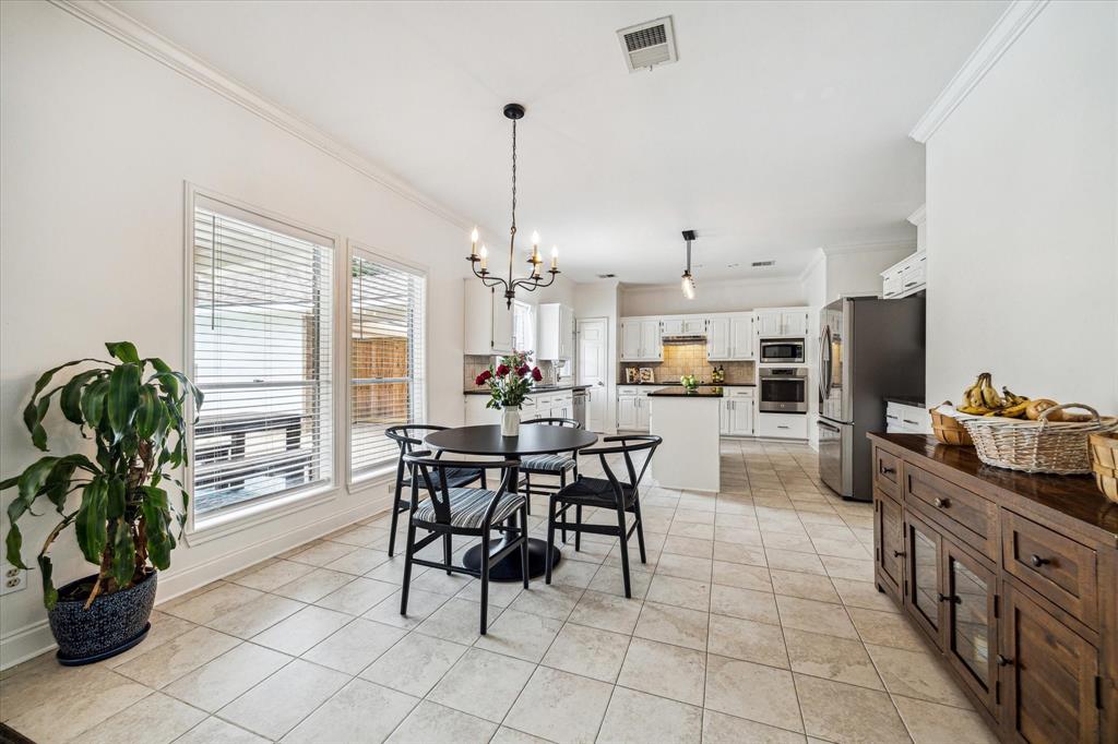 1318 N Gabriel River Circle, Sugar Land, Texas image 13