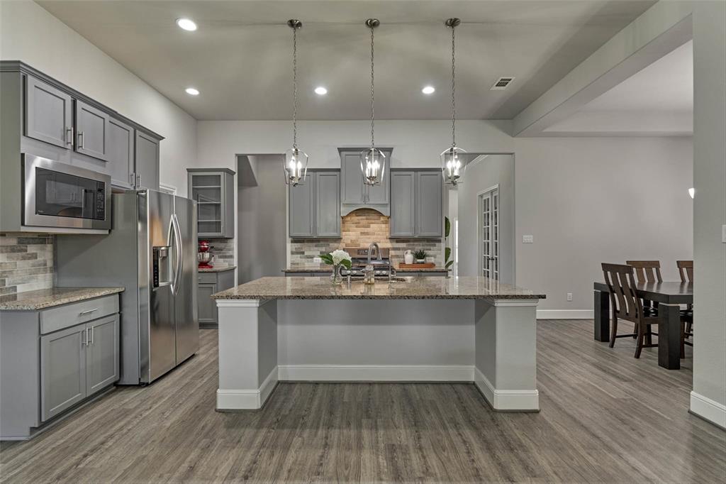10660 Red Tail Place, Conroe, Texas image 9