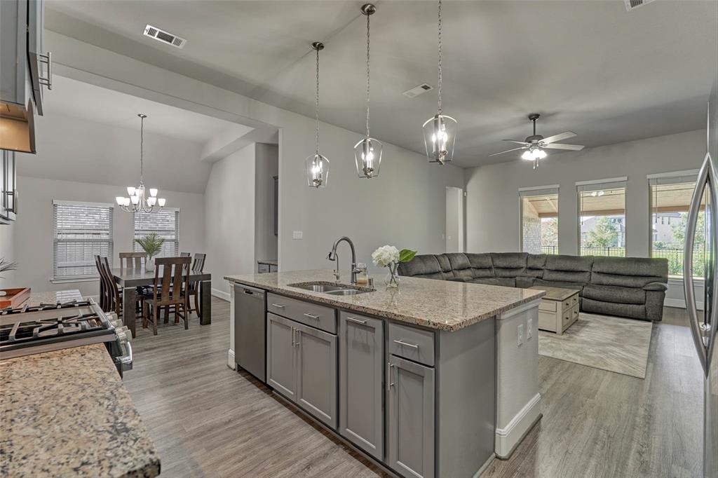 10660 Red Tail Place, Conroe, Texas image 11