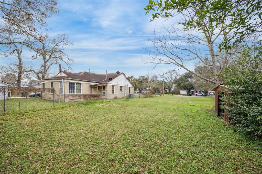 00 Meyer Street, Sealy, Texas image 2