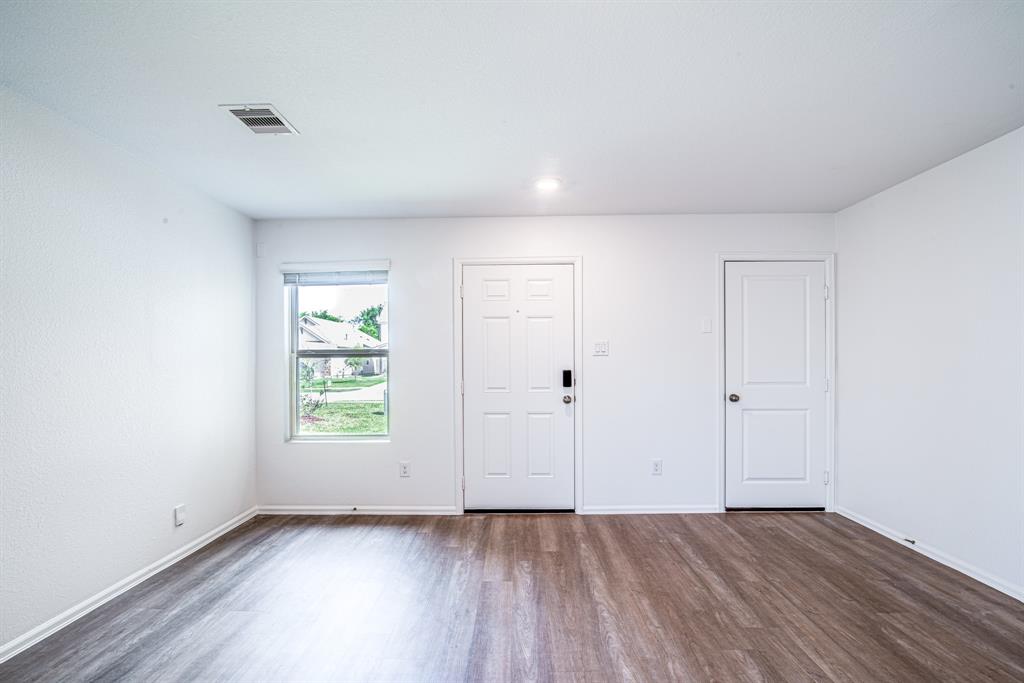 116 Austin Road, Angleton, Texas image 10