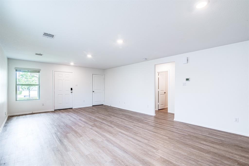 116 Austin Road, Angleton, Texas image 7