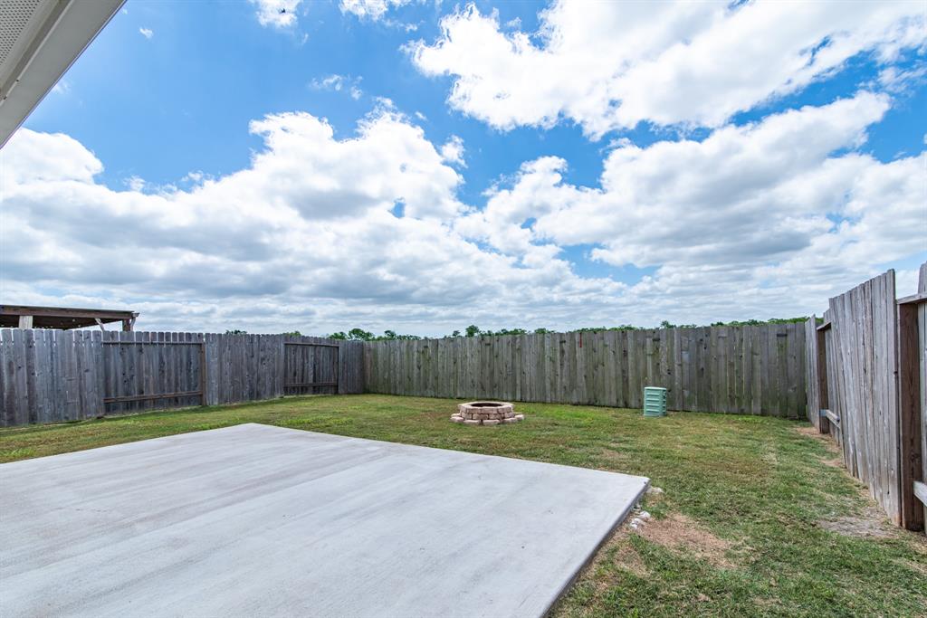 116 Austin Road, Angleton, Texas image 26