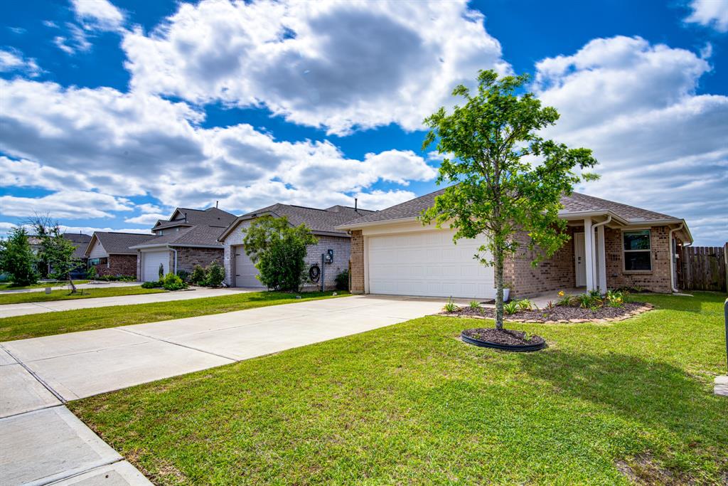 116 Austin Road, Angleton, Texas image 29